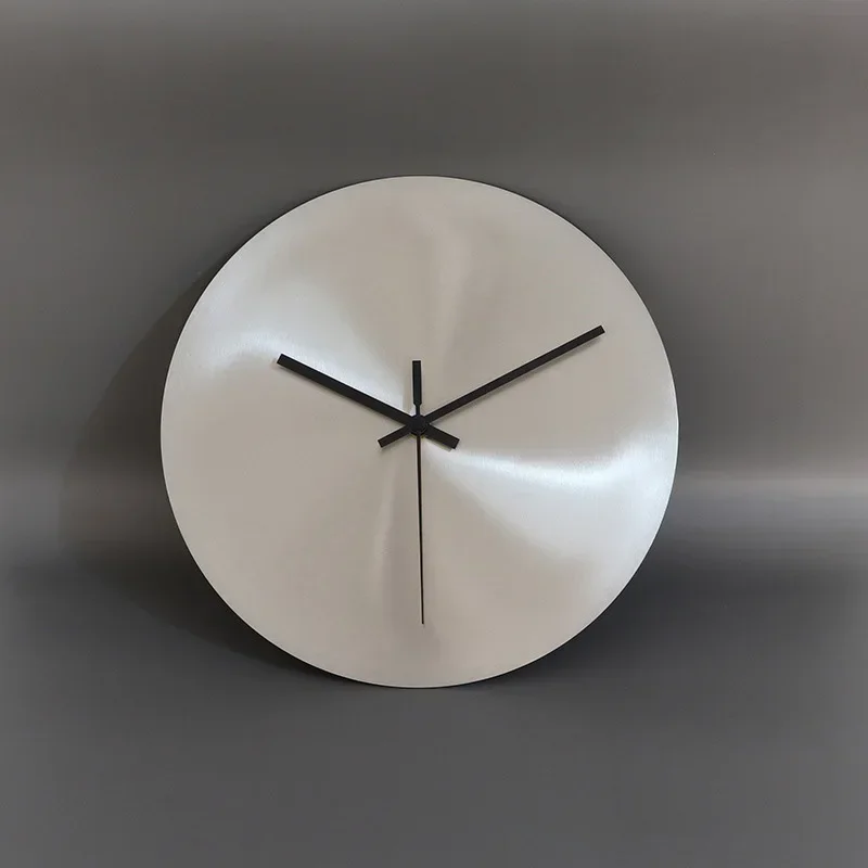 Silver Minimalist Industrial W - огляд і ціна Resin Art Wall Clock